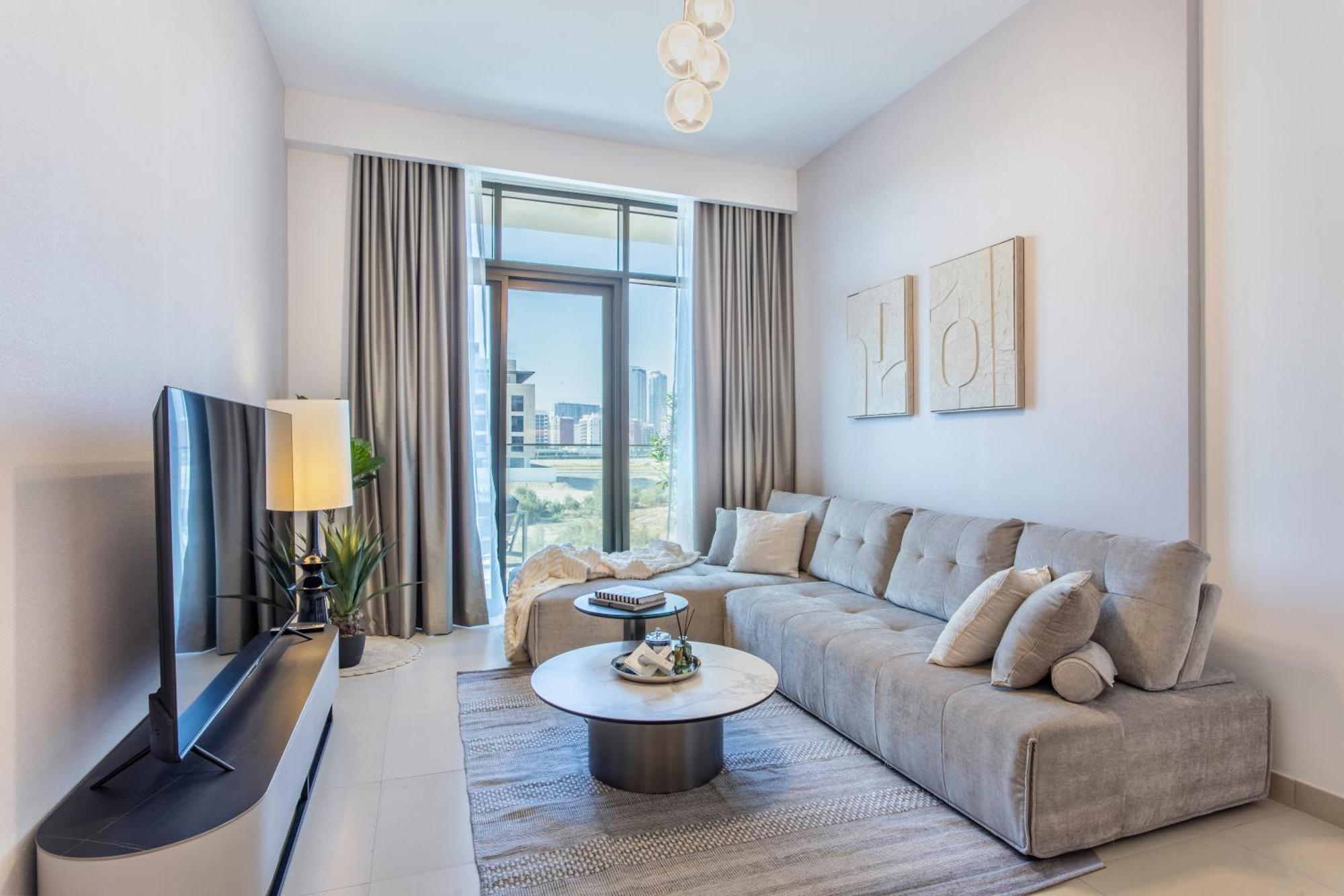 Fantastic1br Furnished At Azizi Park Avenue! *